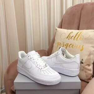 Nike Classic Men's Air Force 1 Sneakers White